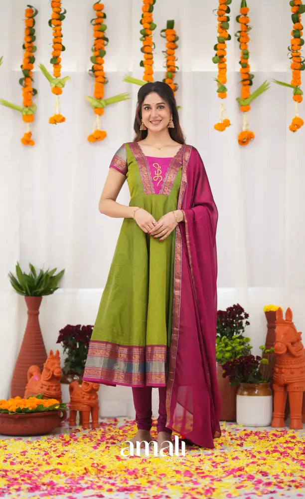 Chettinad Cotton Anarkali - Leaf Green and Magenta Pink 3XL Chettinad Cotton Anarkali - Leaf Green and Magenta Pink 3XL