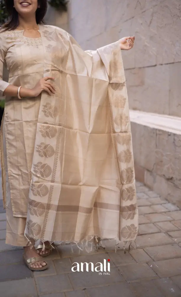 Athira Chanderi Salwar - beige and Gold salwar