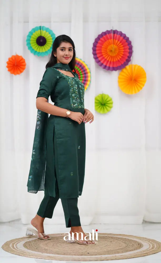 Laila Linen Salwar - Dark Green salwar