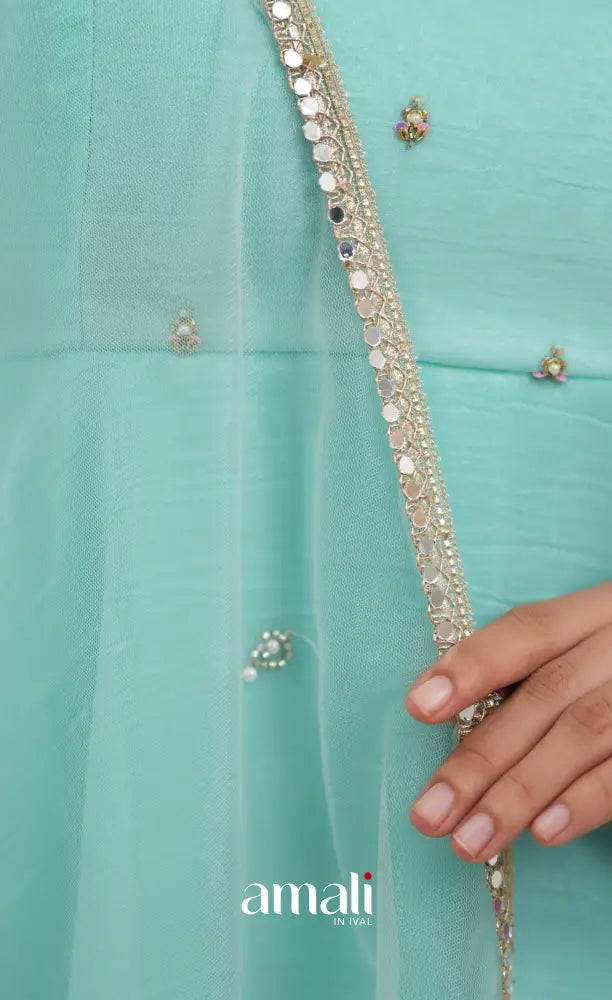 Mayili Crushed Tissue Anarkali with aari - Sea Green to Lilac Pink Ombre - Anarkalis