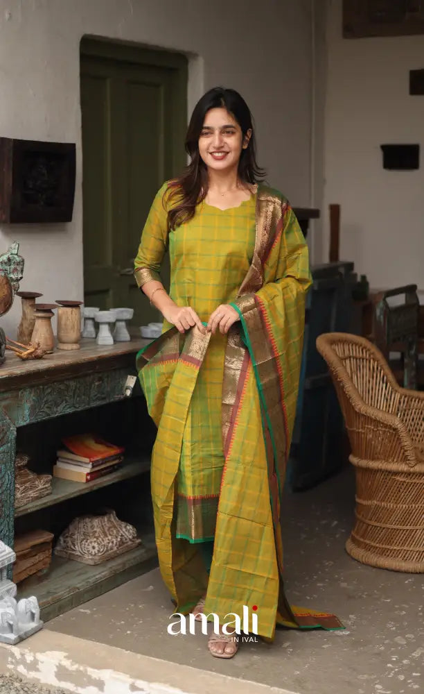 Meera Chettinad Cotton Salwar - two tone Henna Green and Dark Green salwar