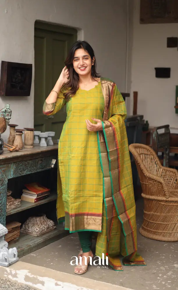Meera Chettinad Cotton Salwar - two tone Henna Green and Dark Green salwar