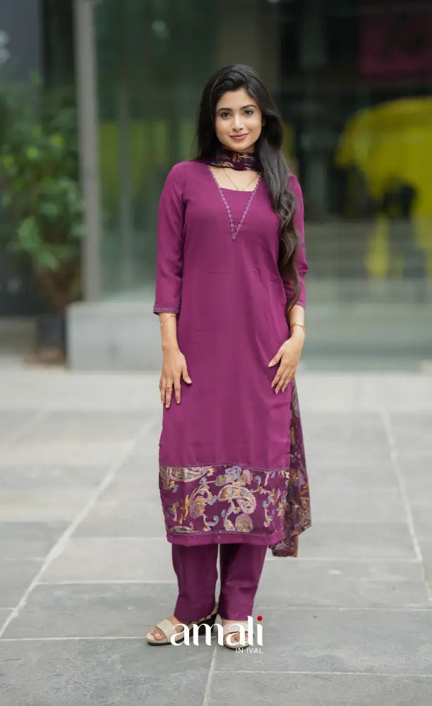 Nakshatra Georgette Salwar - Magenta salwar