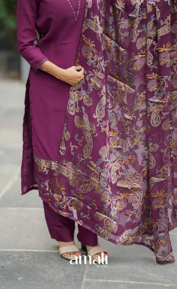 Nakshatra Georgette Salwar - Magenta salwar