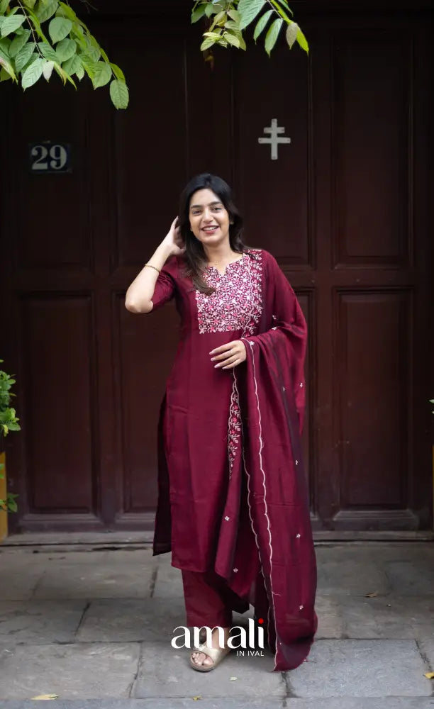 Nakshatra Georgette Salwar - Maroon salwar