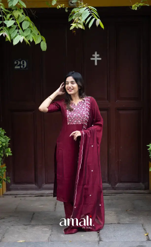 Nakshatra Georgette Salwar - Maroon salwar