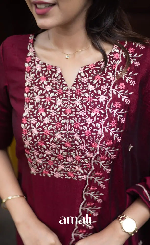 Nakshatra Georgette Salwar - Maroon salwar