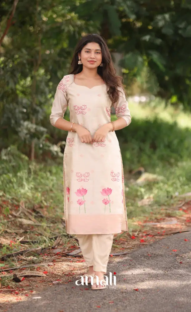 Off-white and Pinkish peach Blended Silk Salwar - salwar