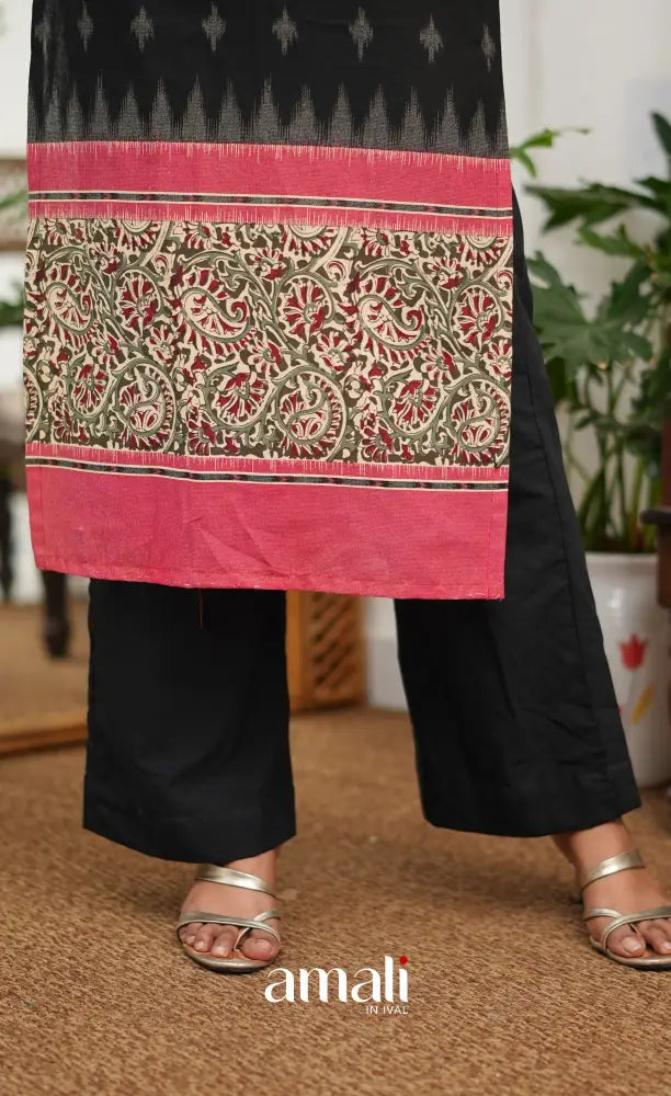 Priyo co-ord set- Black and Reddish Pink Cotton Straight Kurti with Pant - salwar