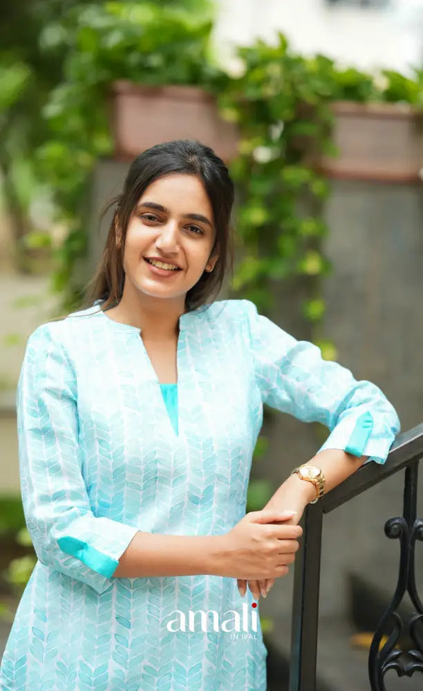 Priyo Organza Kurti - White Co-ord sets