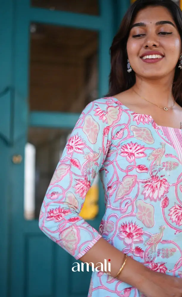 Priyo - Pastel blue and Pink Jaipur Print Cotton Straight-cut kurti and pant - salwar