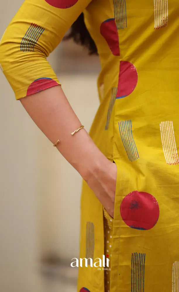 Priyo - Yellow Cotton Co-ord Set - salwar