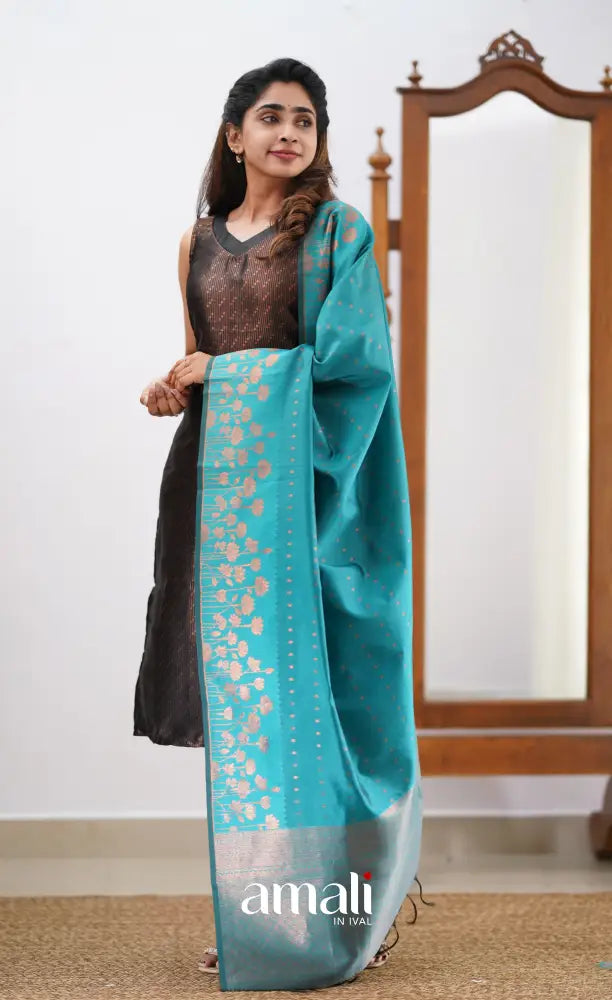 Sanvi - Black and Teal Semi Kanchipuram Silk Salwar salwar