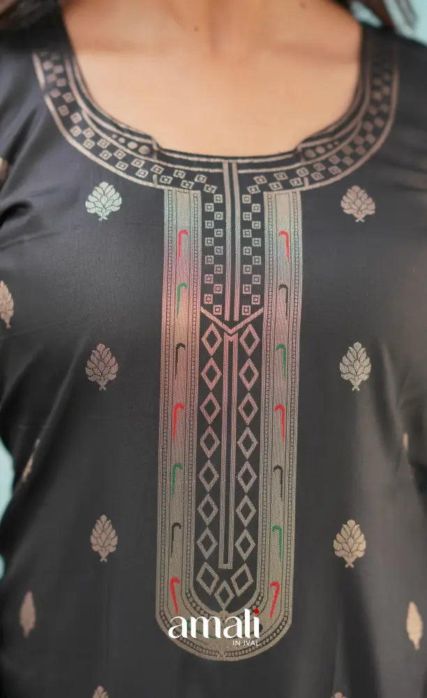 Sanvi - Black Blended Paithani Silk Salwar salwar