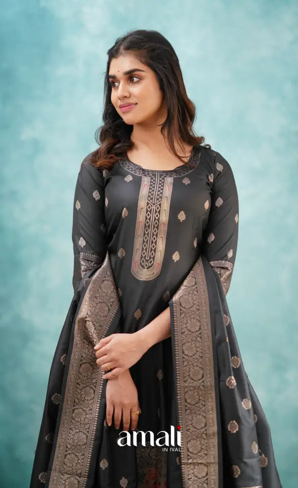 Sanvi - Black Blended Paithani Silk Salwar salwar