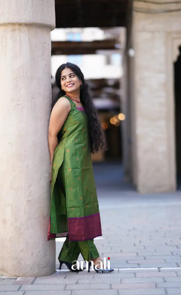 Sanvi - Green with Purple Unstitched Semi Kanchipuram Silk Salwar salwar