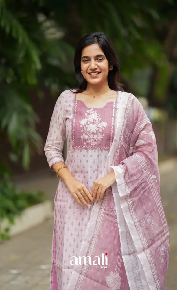 Tara Viscose Chanderi Salwar - Light pink and Dusty pink salwar