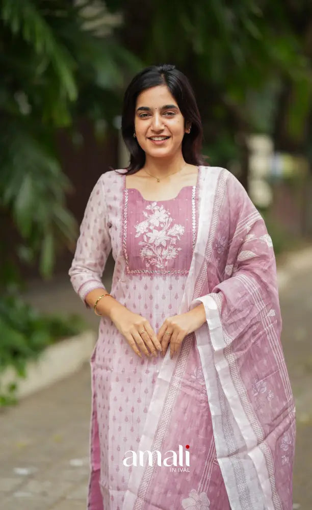 Tara Viscose Chanderi Salwar - Light pink and Dusty pink salwar