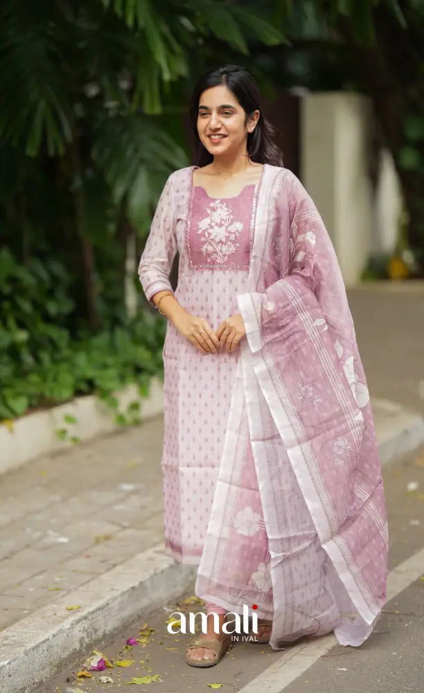 Tara Viscose Chanderi Salwar - Light pink and Dusty pink salwar